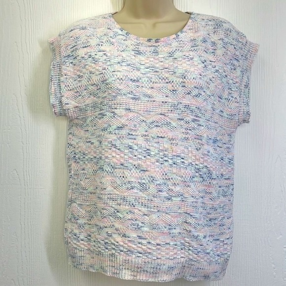 Vintage - Short Cap Sleeve Light Pastel Knitted Sweater Size Small - Picture 2 of 12